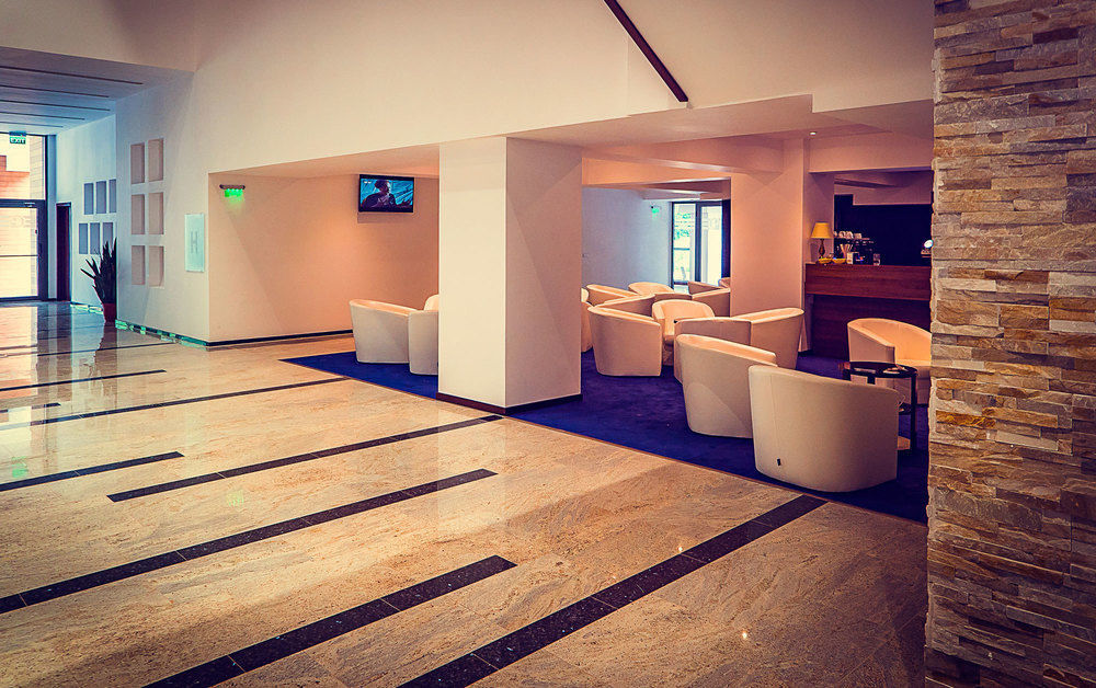 Perla Hotel Slănic-Moldova Esterno foto