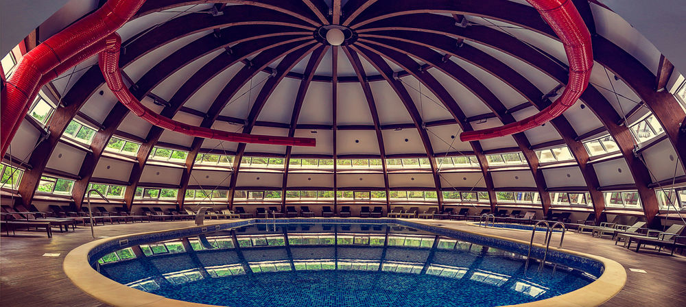 Perla Hotel Slănic-Moldova Esterno foto