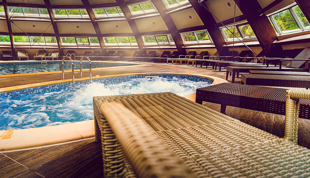 Perla Hotel Slănic-Moldova Esterno foto